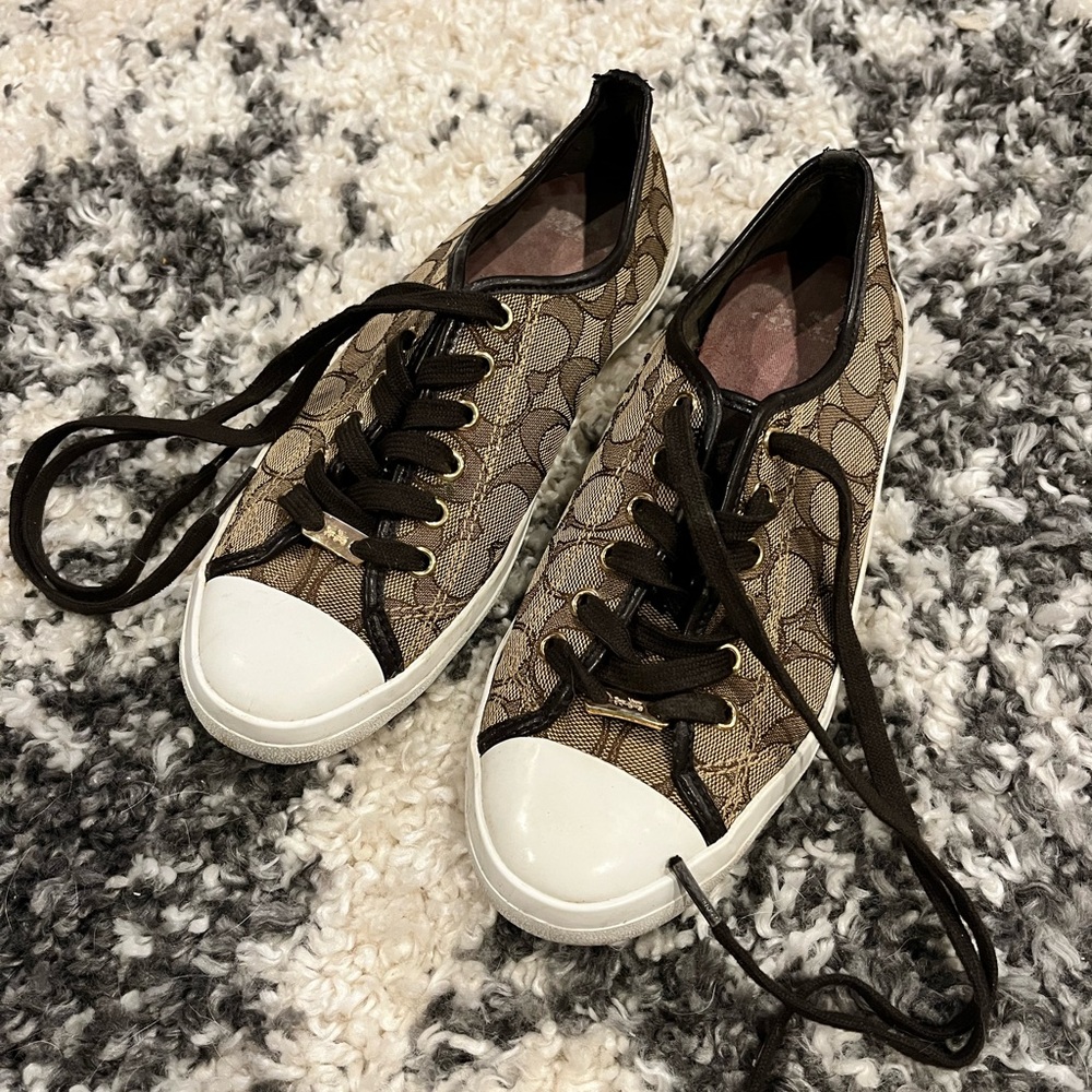 Coach Women's Tan and White Sneakers